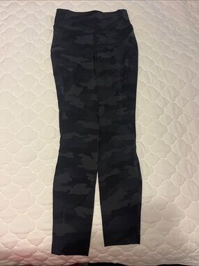 size 4 lululemon leggings